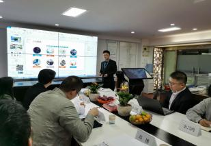 2020年黑蝎总经理张杰为省投促局领导介绍黑蝎